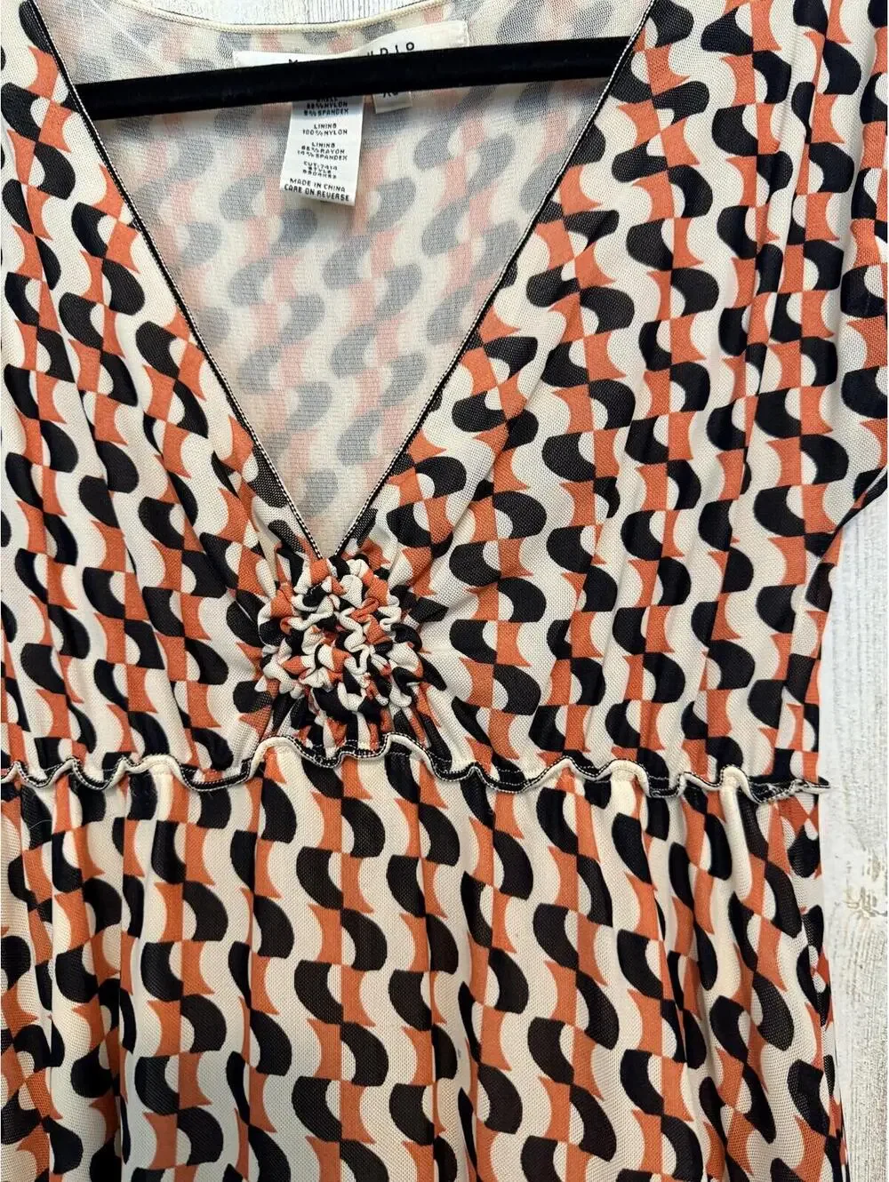Max Studio Women's XS Dress Midi V-Neck Retro Print Empire Waist Orange Black